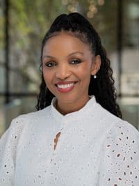 Jamillah Elvehoey, Psychiatric Mental Health Nurse Practitioner