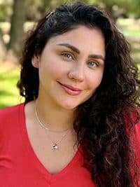 Estefania Fernandez, Clinician