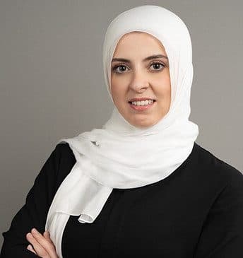 Nour Almaaz, Intern